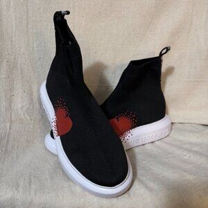 Adorable Love Moschino Sneakers- Excellent Condition Size 7.5 38